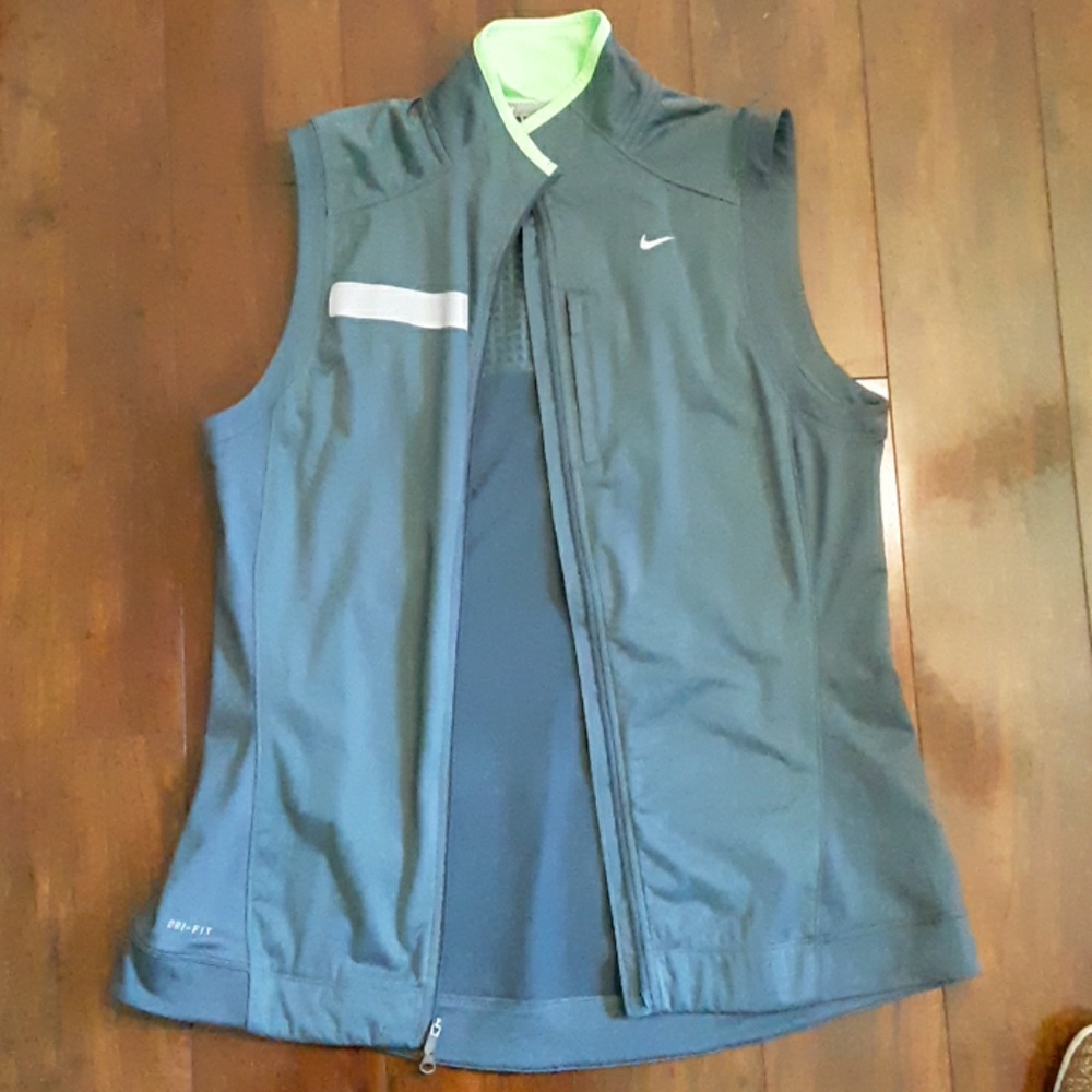 Nike thermal vest